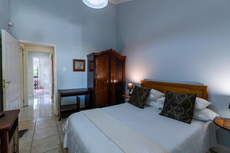 7 Bedroom Property for Sale in Cloetesville Western Cape